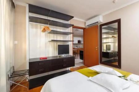 Sunset Apartments - 0