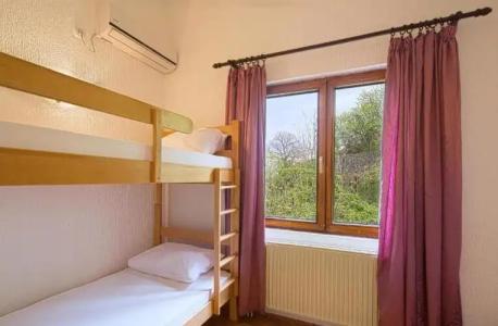 Pirate Backpackers - 30