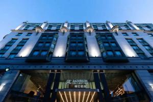 Radisson Collection Grand Place Hotel