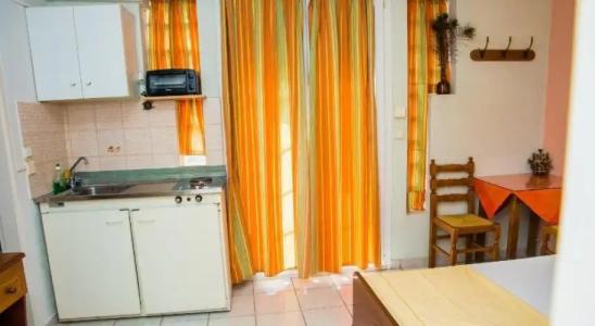 Oskars Studios & Apartments - 13