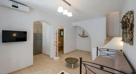 Anemonisia Skyrian Living - 15