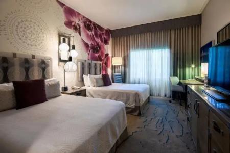 Loews Royal Pacific Resort at Universal - 33