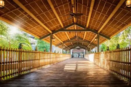 Loews Royal Pacific Resort at Universal - 21