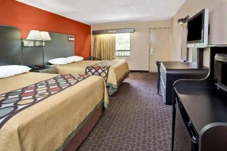 Super 8 by Wyndham Kissimmee/Maingate/Orlando Area - 14