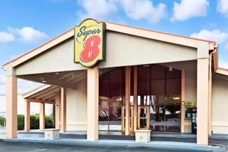 Super 8 by Wyndham Kissimmee/Maingate/Orlando Area - 0