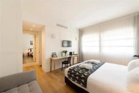 Lily & Bloom Boutique - 40