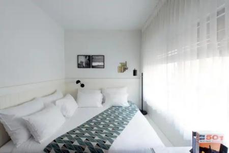 Lily & Bloom Boutique - 25