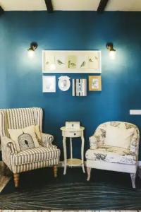 5 Vintage Guest House - 25