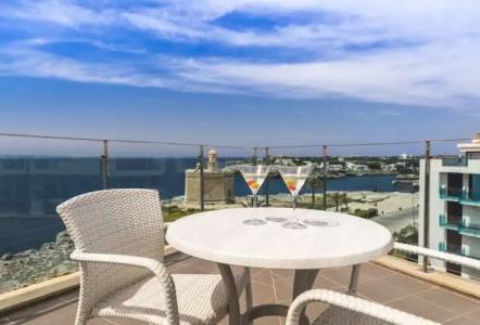 Caprice Skyline Aparthotel - 49