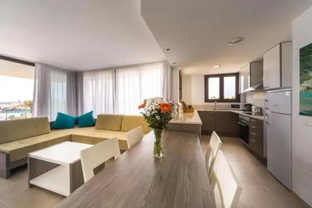 Caprice Skyline Aparthotel - 78