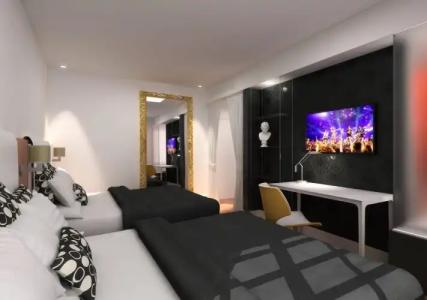 Leslie Ocean Drive - 2