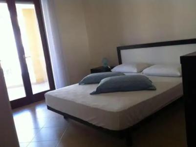 Rosa Virginia 15 - 176