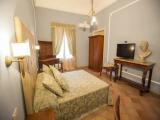 Deluxe Double room with city view