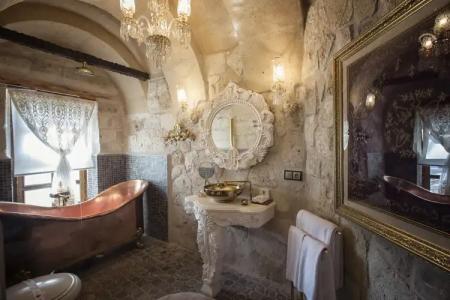 Elika Cave Suites & Spa - 9