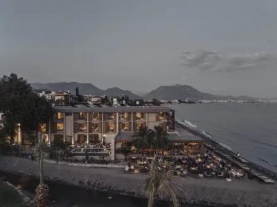 En Vie Beach Boutique - 28