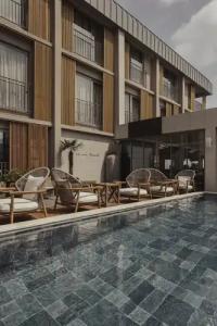 En Vie Beach Boutique - 2