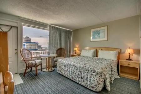 Admiral Resort Motel - 30