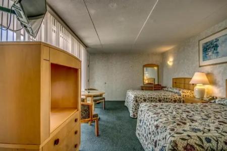 Admiral Resort Motel - 23