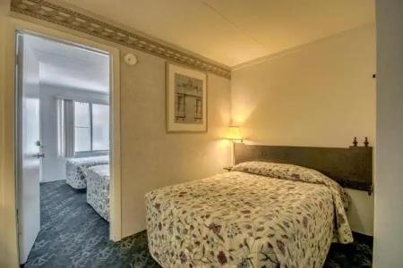 Admiral Resort Motel - 65