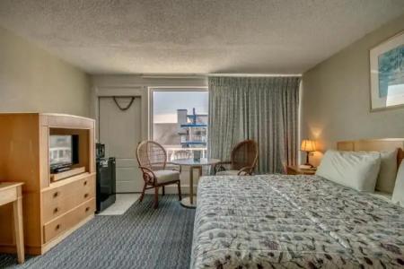 Admiral Resort Motel - 33