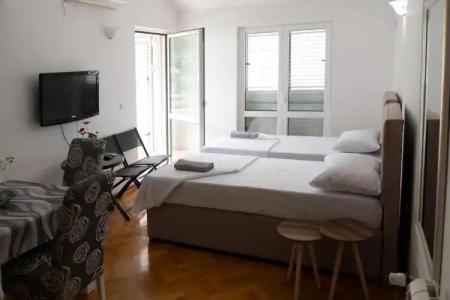 Guest House Mrvaljević - 38