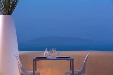 Skyfall Suites - Adults Only - 34