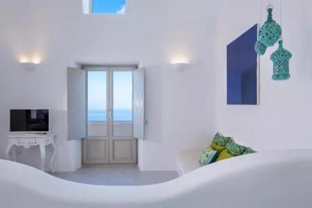 Skyfall Suites - Adults Only - 110