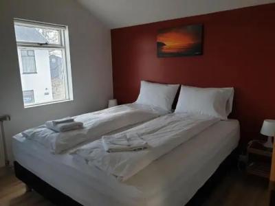 Grand-Inn Bar and Bed - 8