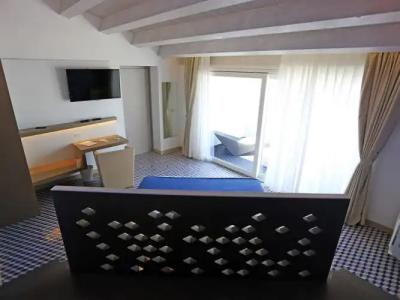 Zafran Boutique - 49