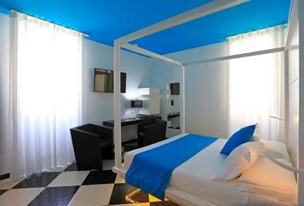 Zafran Boutique - 32