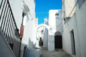 Sotto L'Arco, Casarano