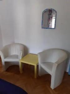 Guest House Vila Bak - 19