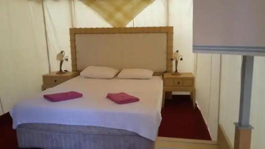 Secret Garden Bungalows & Tent - 4