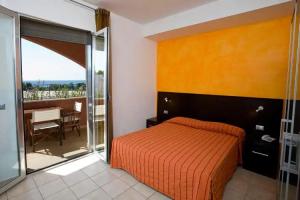 Hotel Club Ravezzo, Lido Marini