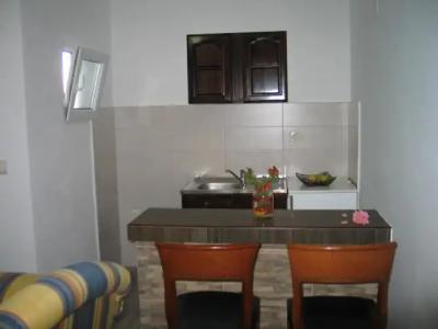 Guest House Dena - 100