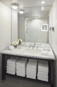 Republic San Diego, Autograph Collection - 13