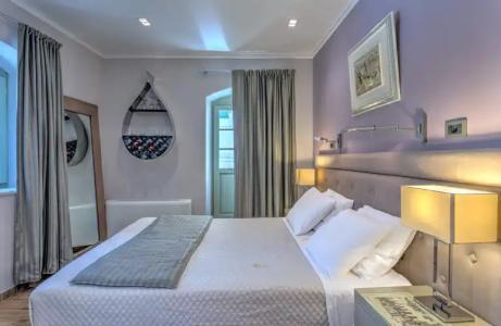 Fiscardonna Luxury Suites - 18