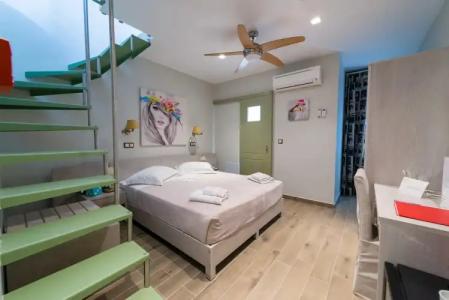 Fiscardonna Luxury Suites - 12