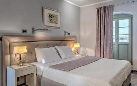 Fiscardonna Luxury Suites - 30