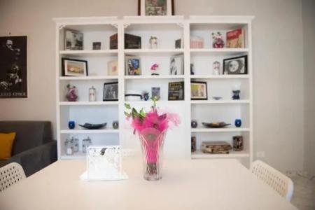 Authentic Sweet Home - 102