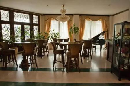 Atrium-Victoria - 14