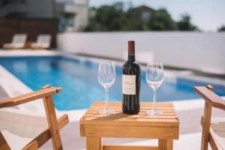 Belvedere Apartments - 5