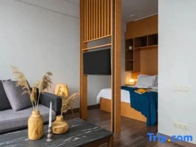 Sweet Home Deluxe Apart-hotel - 57