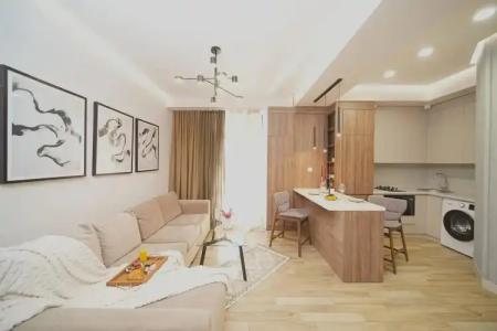 Sweet Home Deluxe Apart-hotel - 242