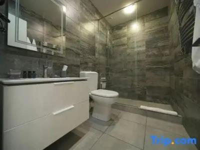 Sweet Home Deluxe Apart-hotel - 94