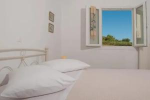 Altea Apartments, Fira