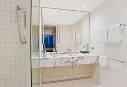 Corporate Keys - Freshwater Place - 95