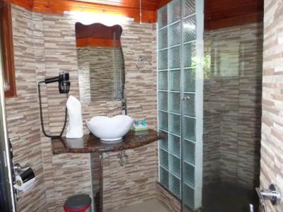 Amitie Chalets Praslin - 27