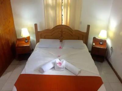 Amitie Chalets Praslin - 4