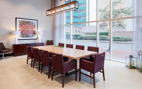 Hilton Garden Inn Downtown Dallas - 7